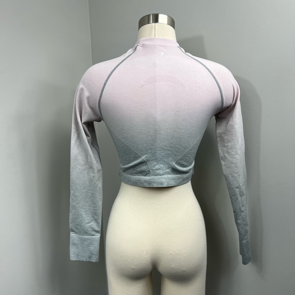 Gymshark Grey Ombre Crop Long Sleeve - Picture 12 of 16